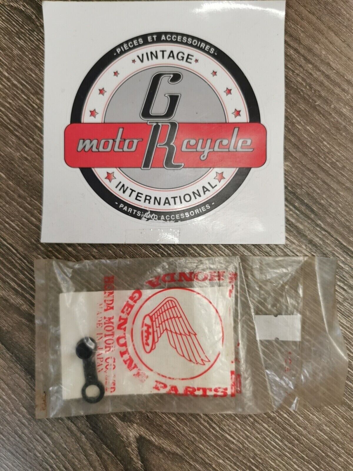 NOS HONDA CRF450R BLEEDER CAP 43353-461-771 H59