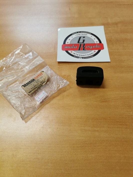 NOS YAMAHA DT125  Chain Protector 10V-22147-00 Y43