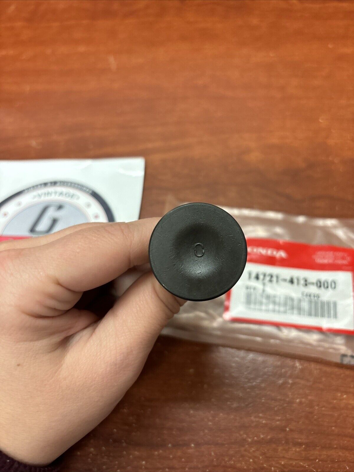 NOS Honda CB400N CB400T CB450 CM400 CM450 EXHAUST VALVE 14721-413-000 H169