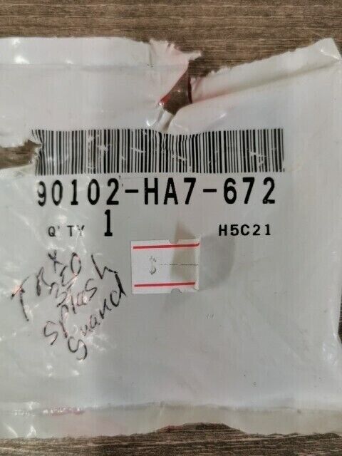 NOS HONDA ATV TRX350 1986 - 1991 SCREW MUDGUARD 90102-HA7-672 H102