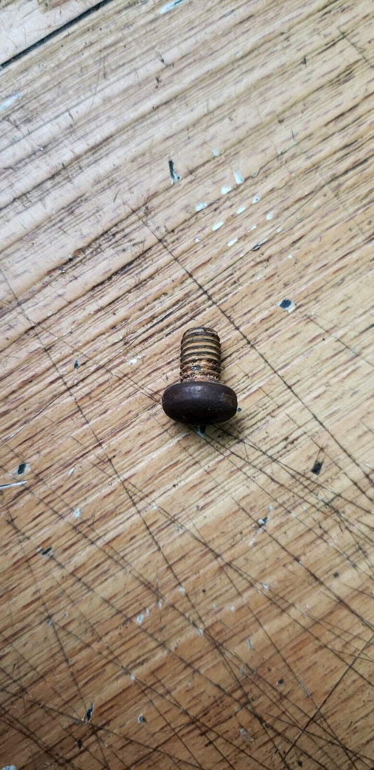 Honda CR250R 1989 Screw bolt pan 5 x 8 5x8