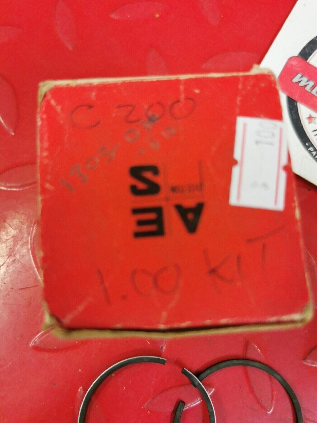 NOS HONDA C200 PISTON 1.00 KIT 13105-030-010   13105-030-000 H40