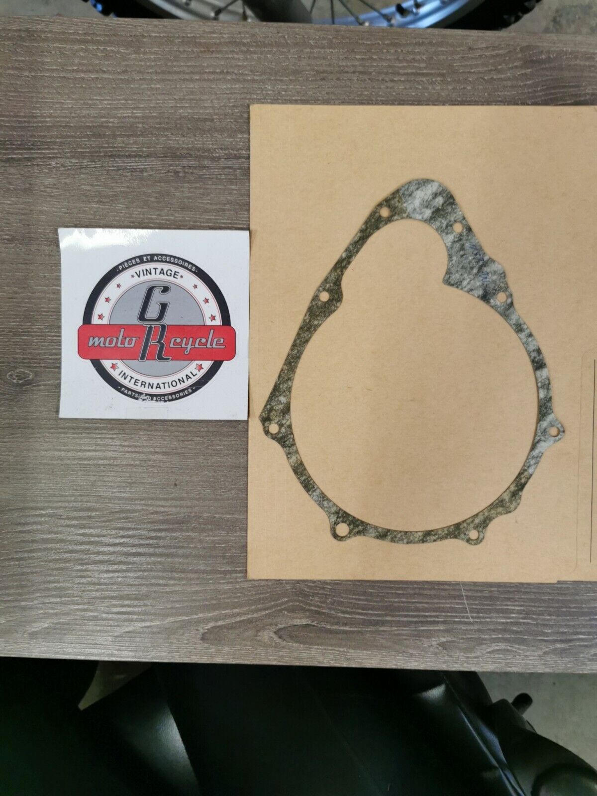 NOS HONDA CB750 1976 - 1978 GASKET  ALTERNATOR COVER  11397-300-040 H61