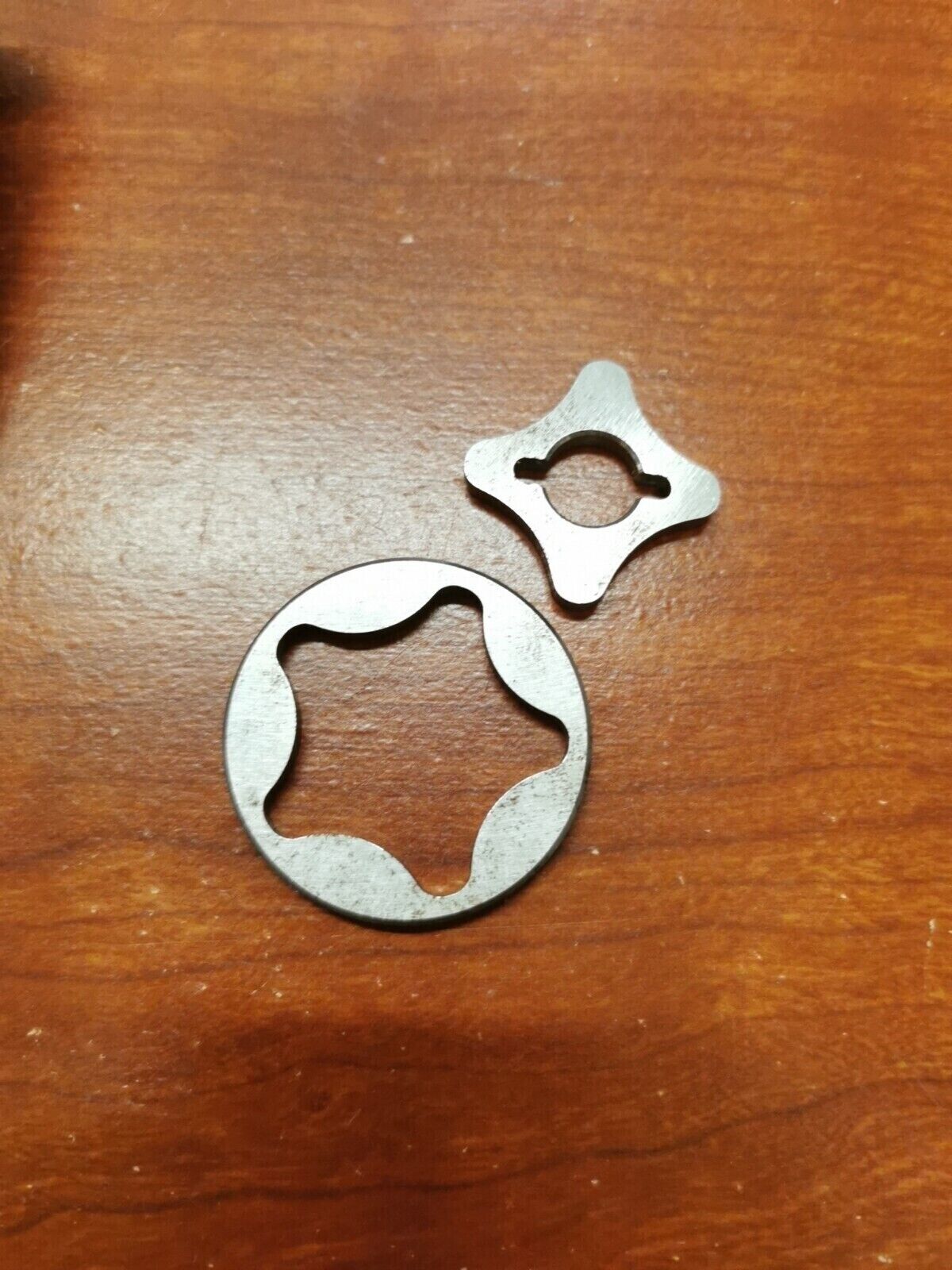 NOS Yamaha SR400 XT500 TT500 SR500 ROTOR 583-13310-01-00 Y86