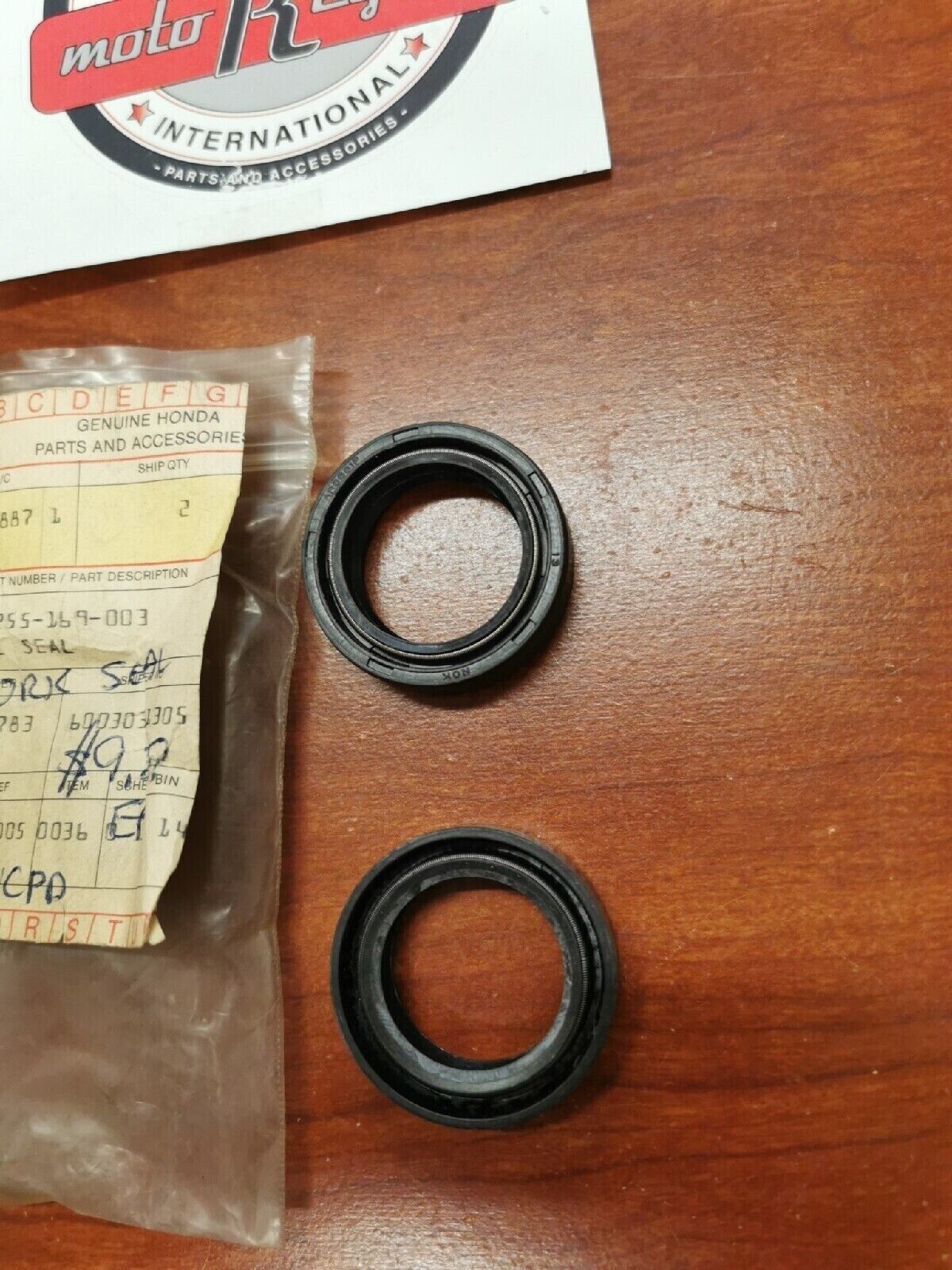 NOS Honda 1980 1981 CR80R OIL SEAL (30X42X11) 91255-169-003 H34