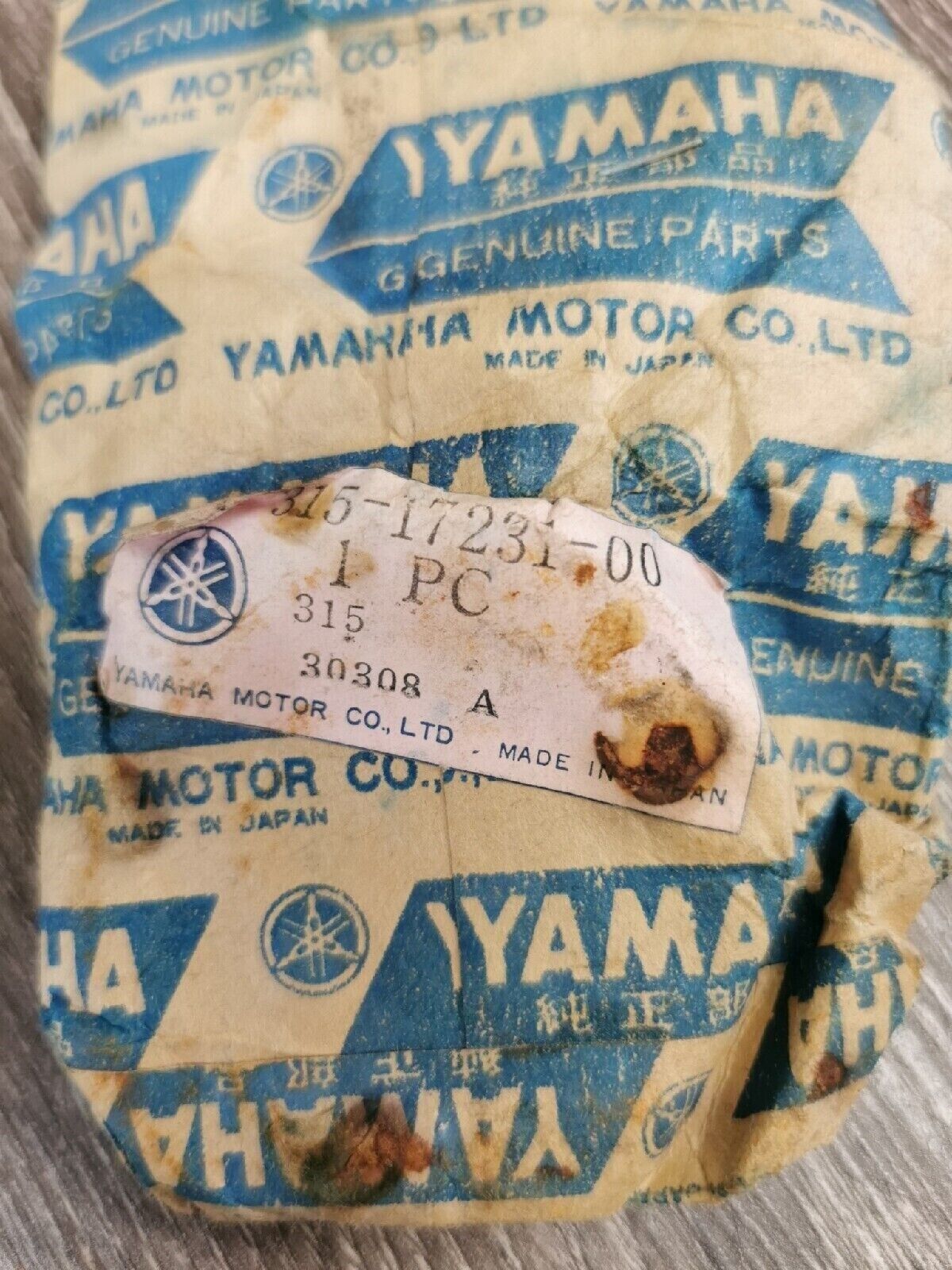 NOS YAMAHA GEAR  2ND WHEEL 315-17231-00-00  Superseded by 427-17231-00-00   Y58