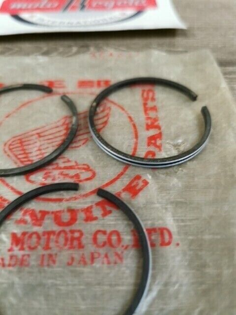 NOS HONDA CD105 C115 C105 CA105 RING PISTON 1.00 13051-002-000 H77