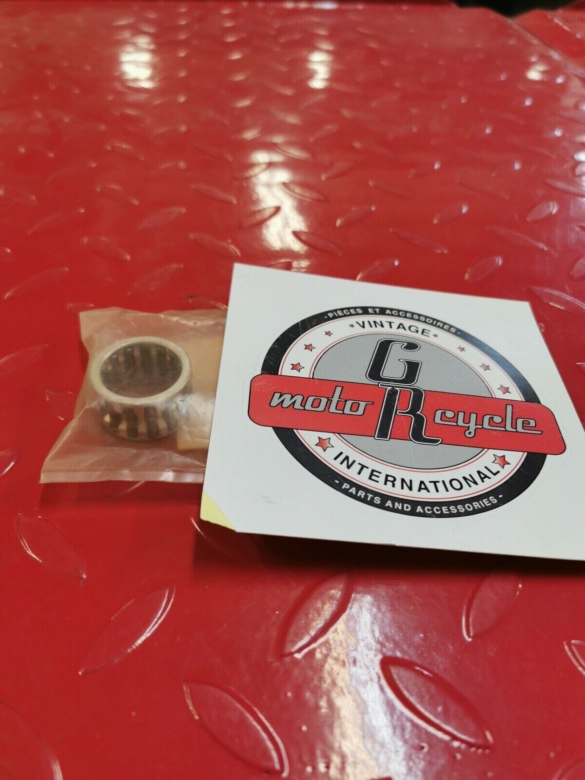 NOS Honda CR250 ATC250R MT250 CONNECTING ROD LARGE END BEARING 91011-VM0-008 H9