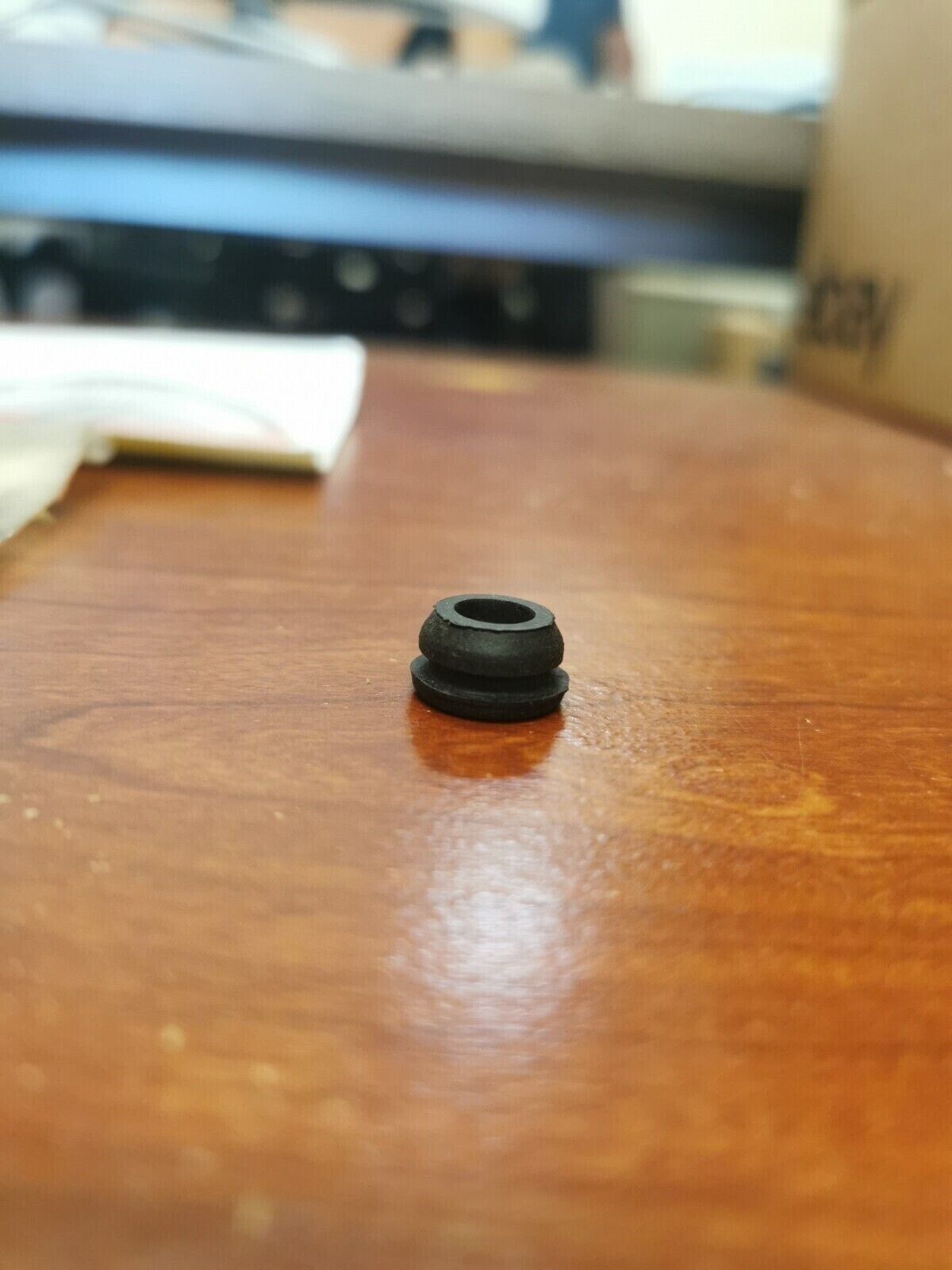 NOS YAMAHA SPECIAL SHAPE PLUG 688-82535-00-00 SUB. 90338-12192-00 Y72