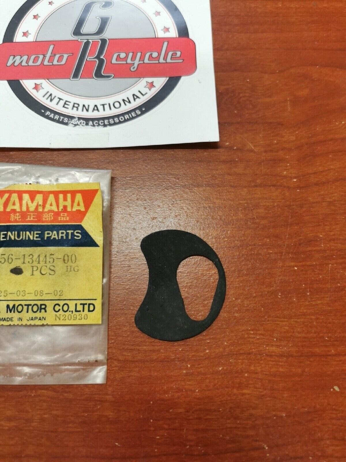NOS Yamaha XS650 TX650 XS1 XS2 ELEMENT GASKET 256-13445-10-00 Y78