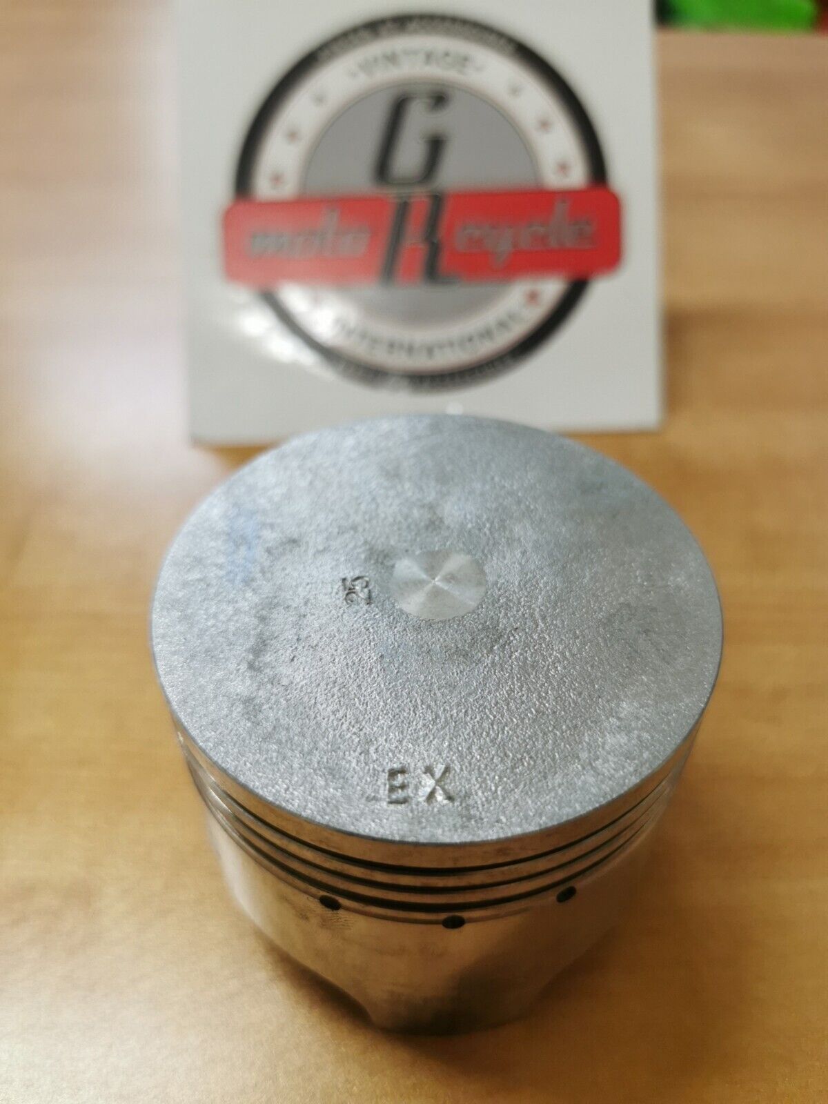 NOS HONDA  CM400A  1978 - 1980 PISTON  OVER SIZE  0.25       13102-417-010   H22