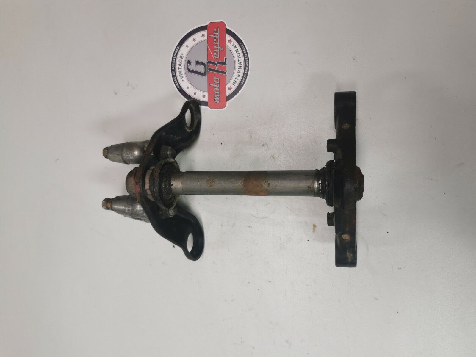 Honda XL100S 1981 steering stem triple clamp tree bridge top 53200-150-000ZA