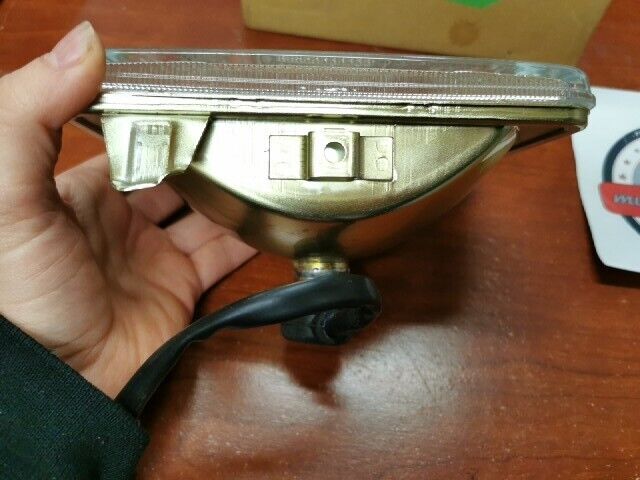 NOS Honda NX125 XL250R HEADLIGHT UNIT 33120-KY7-670 H107