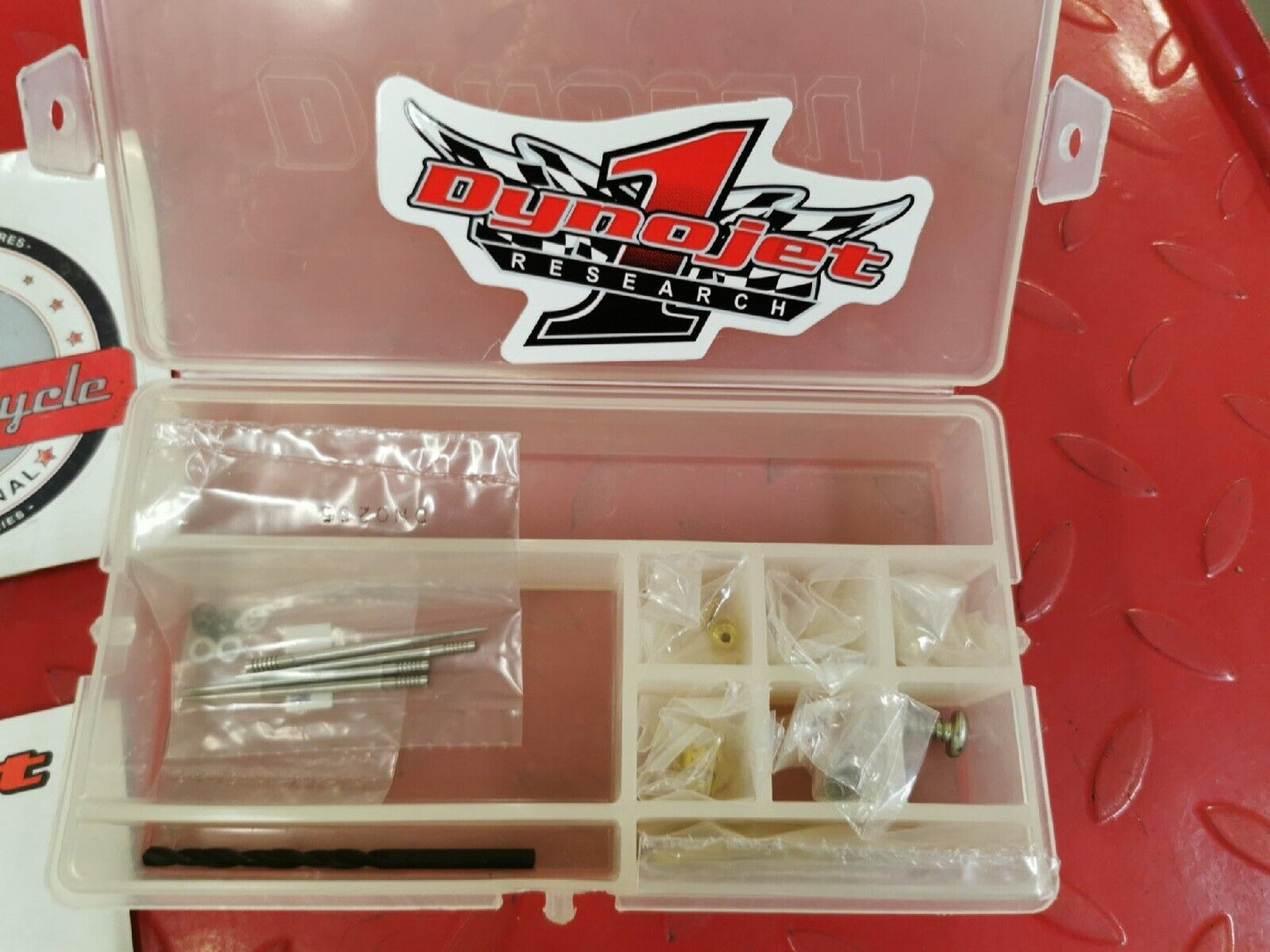 NOS DYNOJET  SUZUKI  GSXR600 1998 Jet Kit Stage 1     3160   J12
