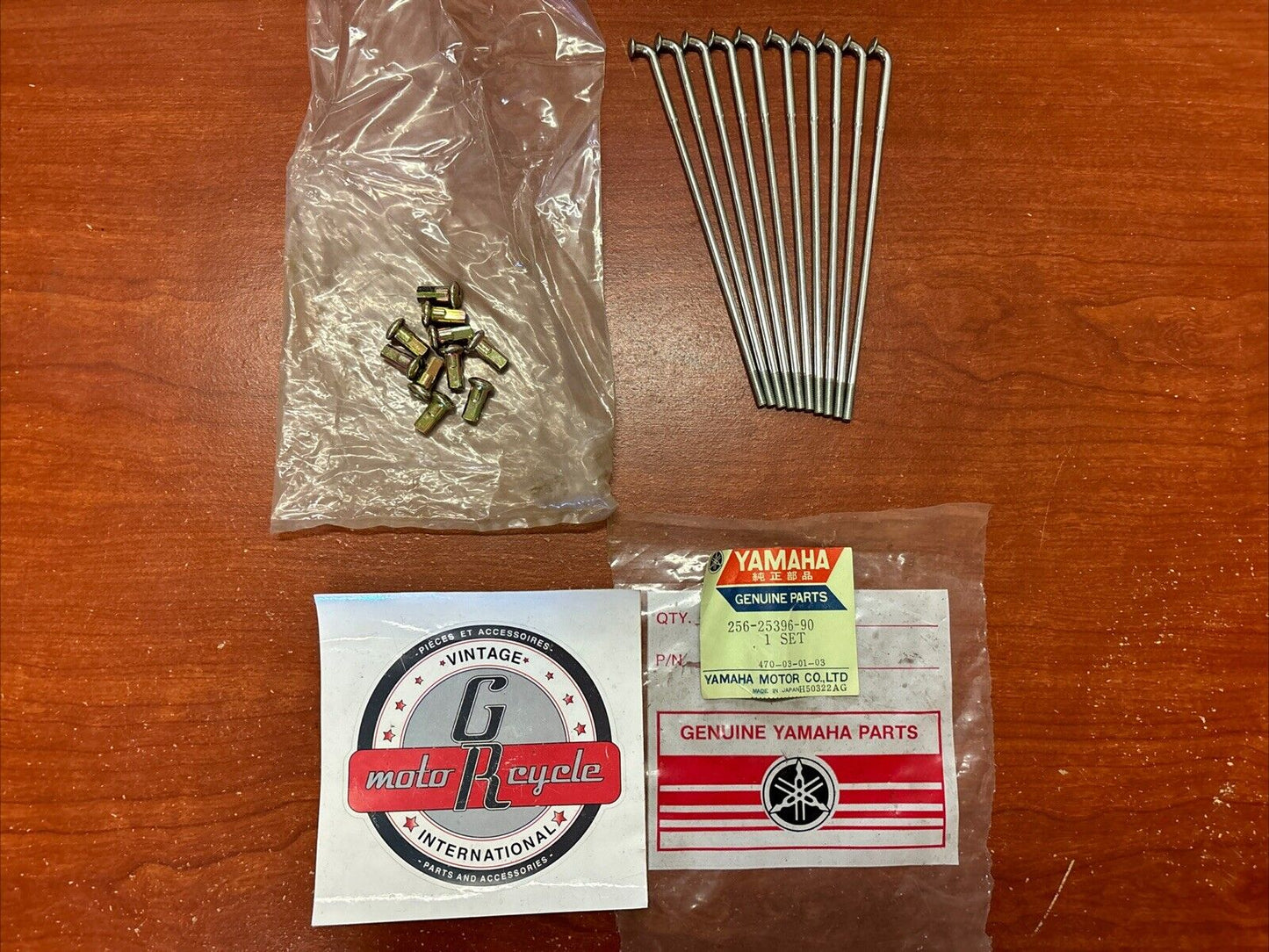 NOS Yamaha TX500 TX650 XS1 XS2 XS500 INNER SPOKE (10 QTY.) 256-25396-90-00 Y181