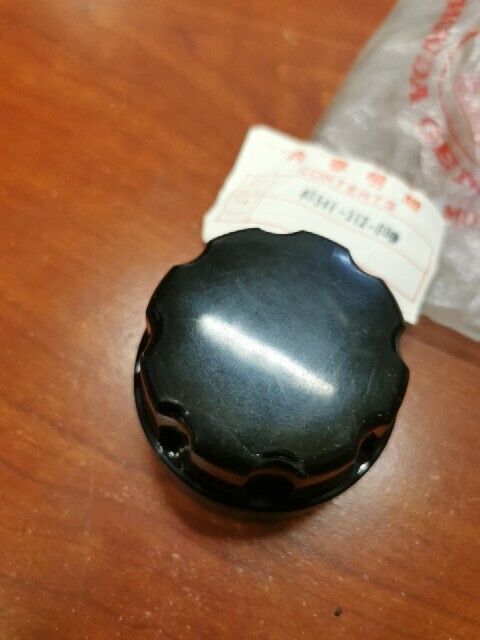 NOS Honda SL350 K1 K2 TOOL BOX CAP 83541-312-000 H98