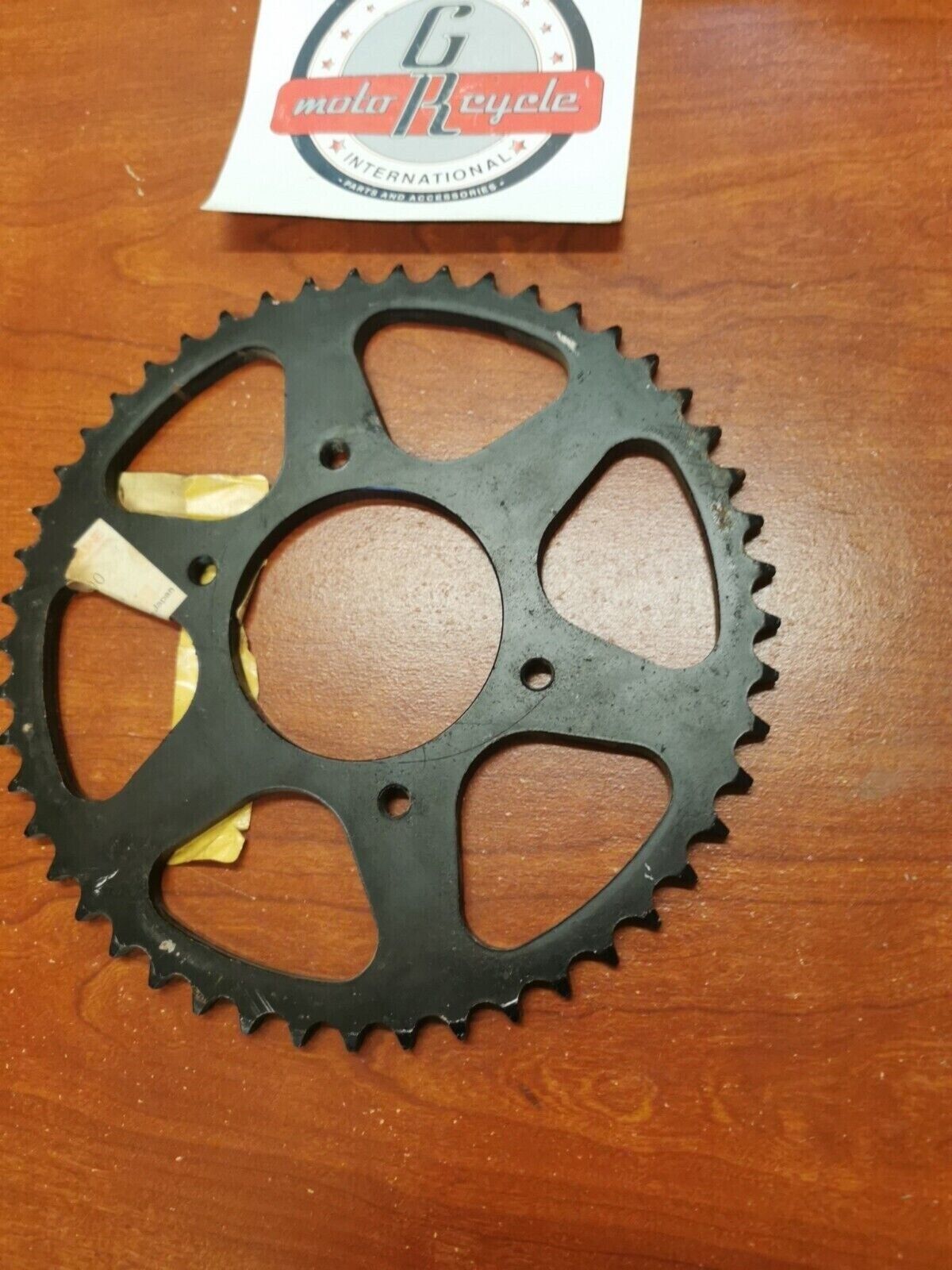 NOS Yamaha REAR DRIVE SPROCKET 49T 3X3-25449-00-00 SUB. 3X3-25449-01-00 Y90