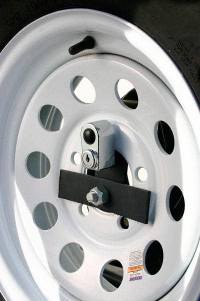 TRIMAX SPARE TIRE NUT LOCK TNL740