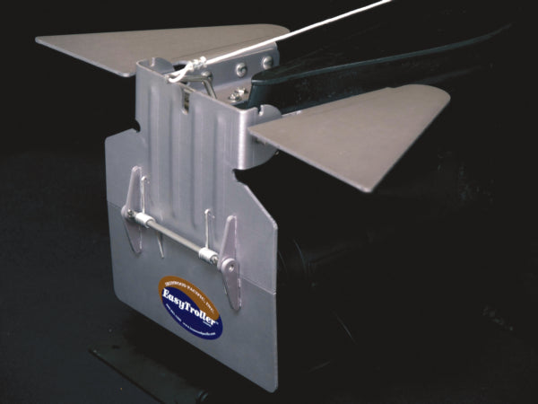 IRONWOODPACIFIC TROLLING PLATE W/FINS EASY TROLLER 016.2