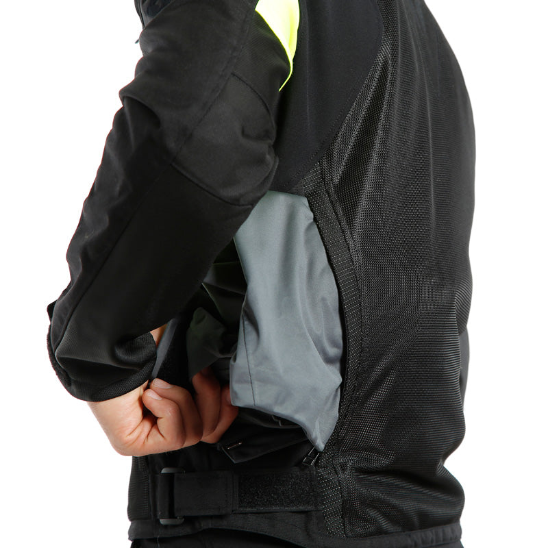 DAINESE SAURIS 2 D-DRY JACKET BLACK/BLACK/FLUO-YELLOW 1654624-N49-56