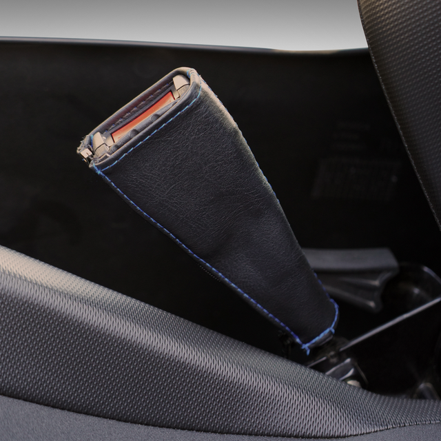 SHOW CHROME SEAT BELT COVERS BLUE H44-5BLUE