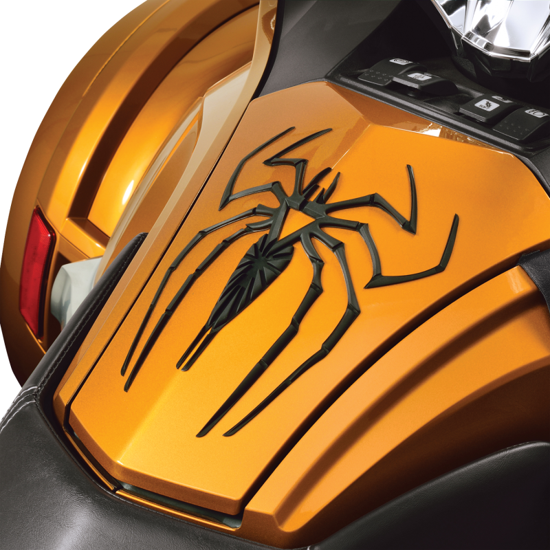 SHOW CHROME SPIDER TANK PAD 4-243B