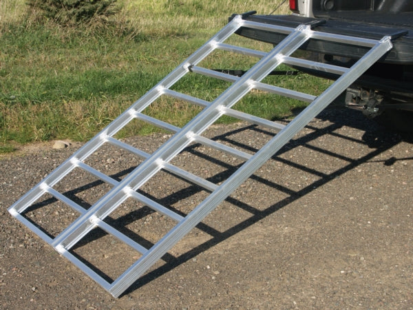 YUTRAX RAMP BI-FOLD 48X69 YUTRAX TX102