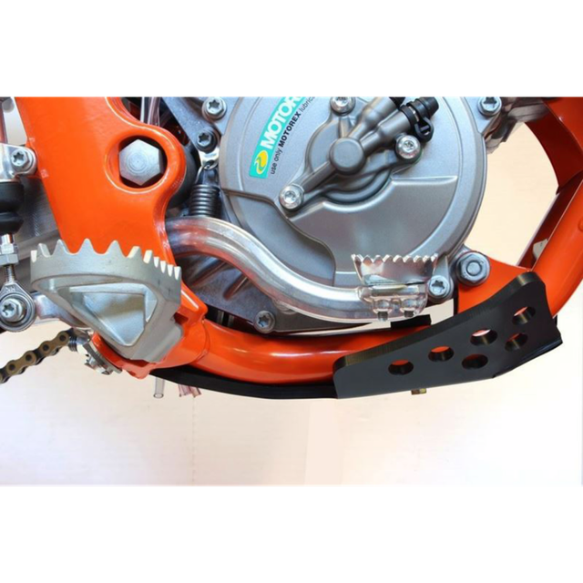 AXP RACING 6MM SKIDPLATE HUS -GAS TC65-MC65 AX1528