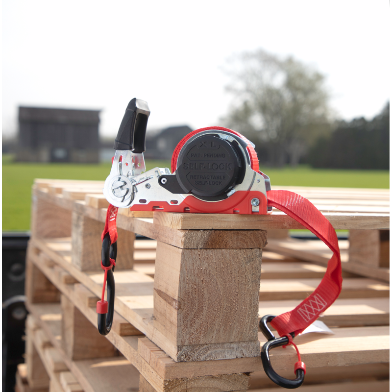 ERICKSON 1X16 1500LB SELF LOCK RETRACTABLE RATCHET STRAP W LOCK HOOK 01435