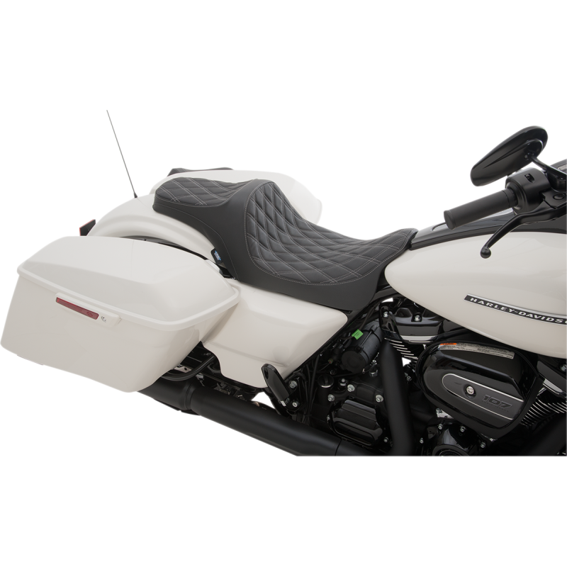 DRAG SPECIALTIES SEATS 08-19 FLHT DD SILVER PRED III SEAT 0801-1115