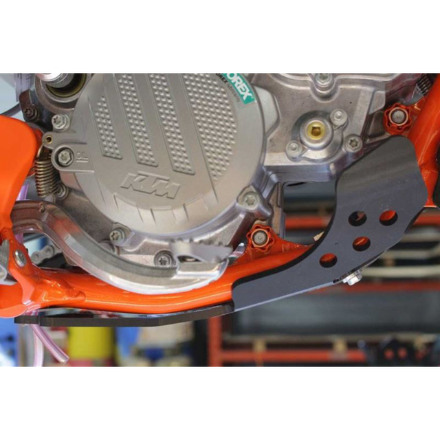 AXP RACING 6MM SKIDPLATE HUS-GAS 85 -TC-MC85 AX1485