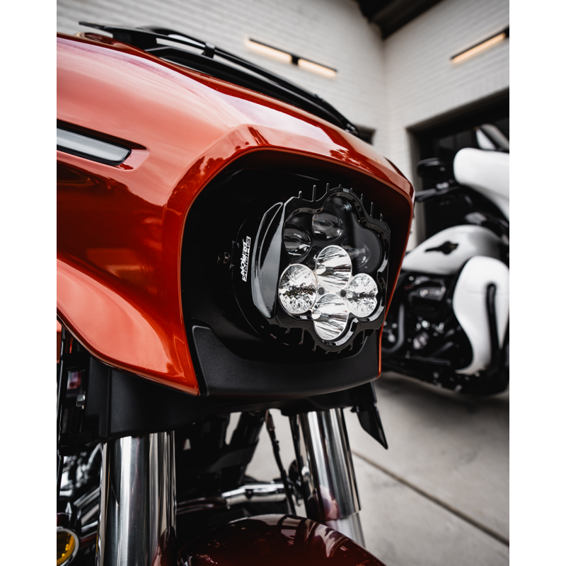 CUSTOM DYNAMICS HEADLIGHT SHARK DEMON LED SD2-23BAT-W