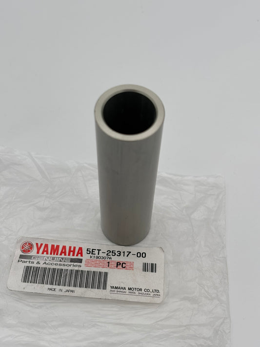 YAMAHA BEARING SPACER 5ET-25317-00-00 Y200