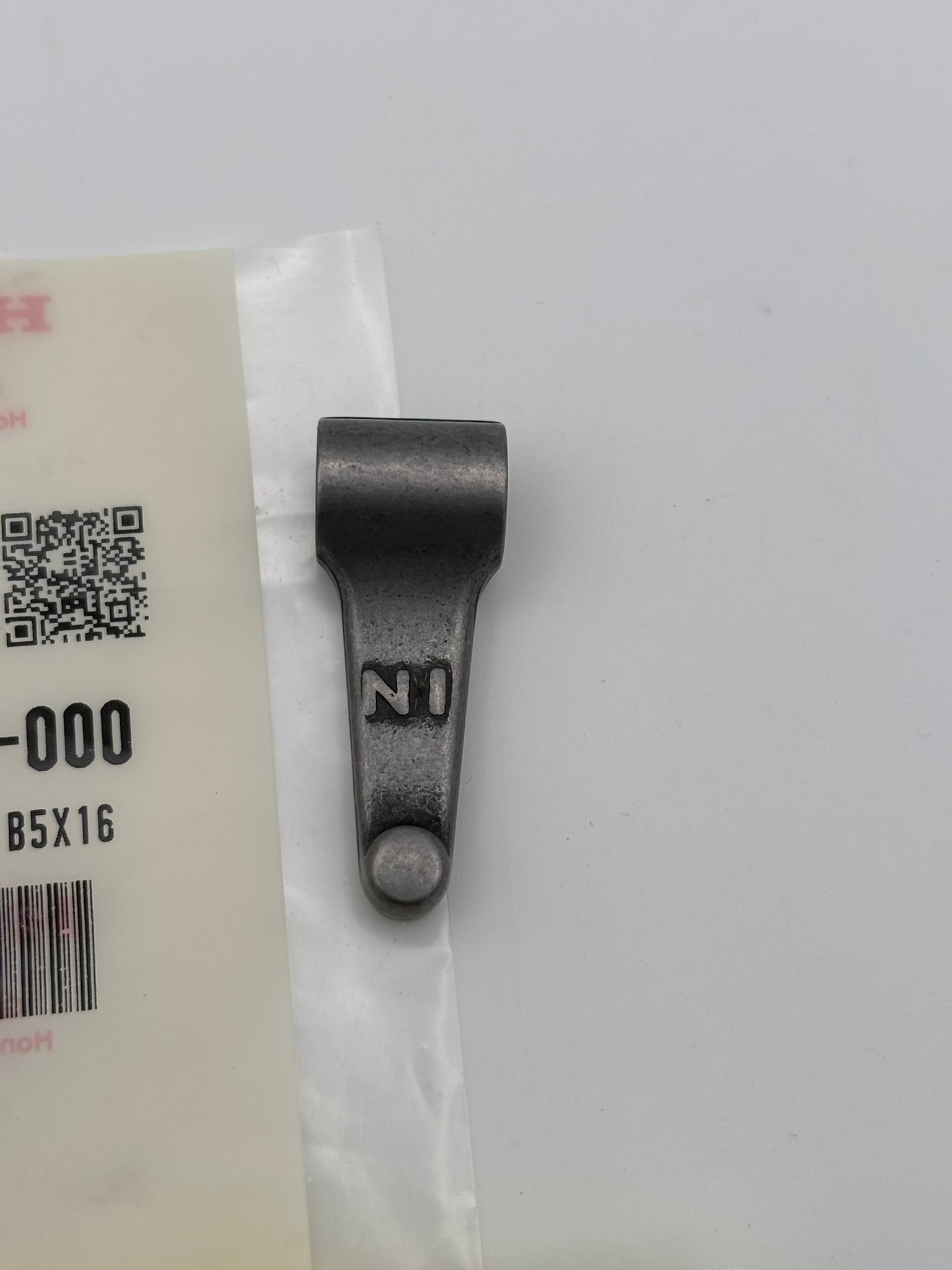 HONDA INTAKE VALVE SUB-ROCKER ARM 14445-KK0-000 H138