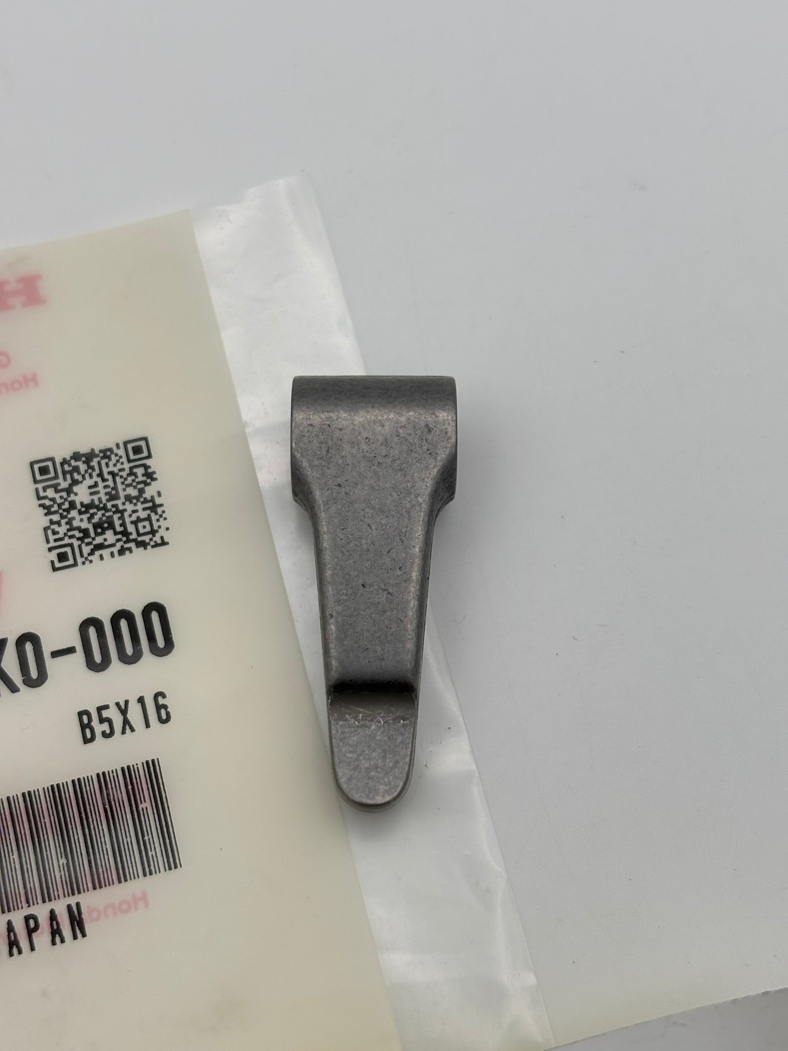 HONDA INTAKE VALVE SUB-ROCKER ARM 14445-KK0-000 H138