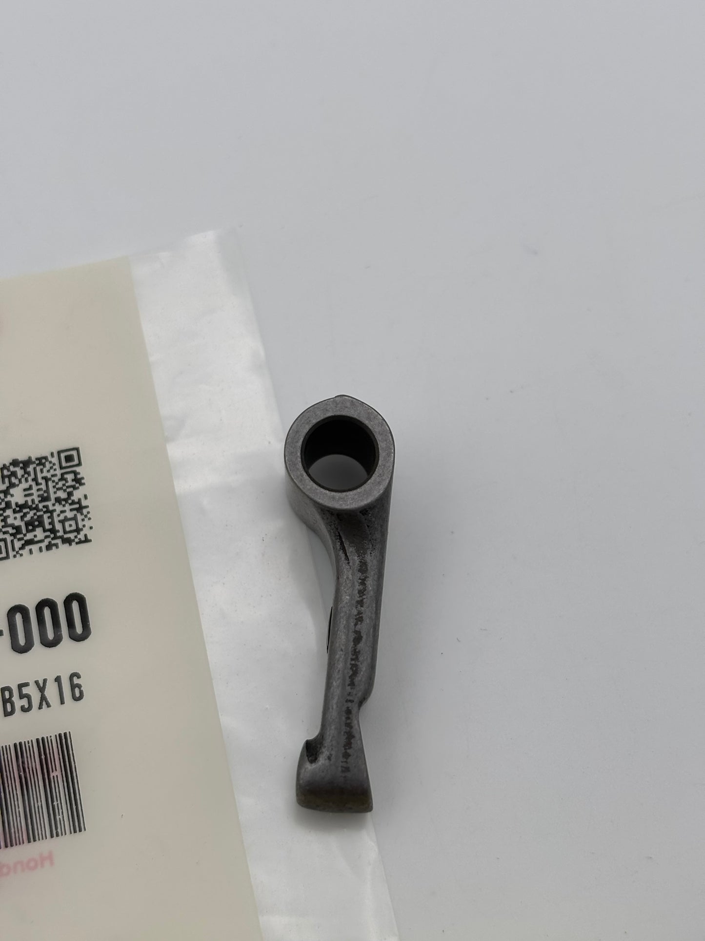 HONDA INTAKE VALVE SUB-ROCKER ARM 14445-KK0-000 H138