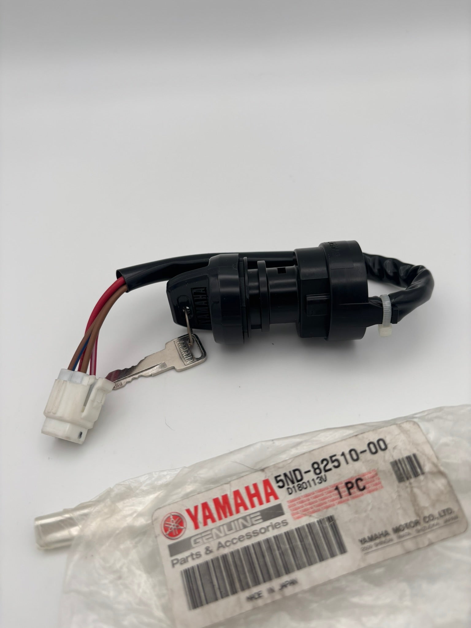 YAMAHA IGNITION KEY SWITCH SUB 5ND-82510-01-00 5ND-82510-00-00 Y201