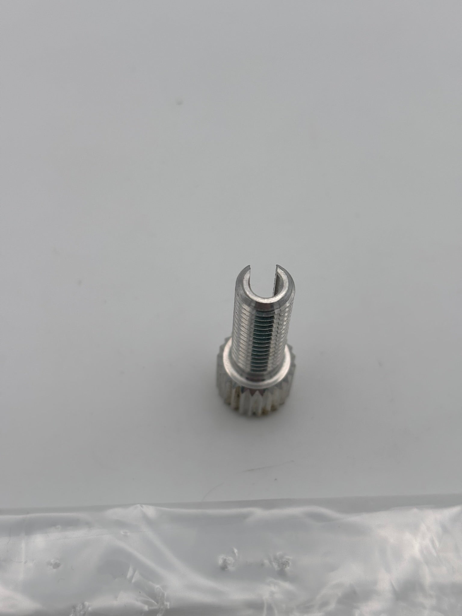 YAMAHA BOLT 90123-08090-00 Y107