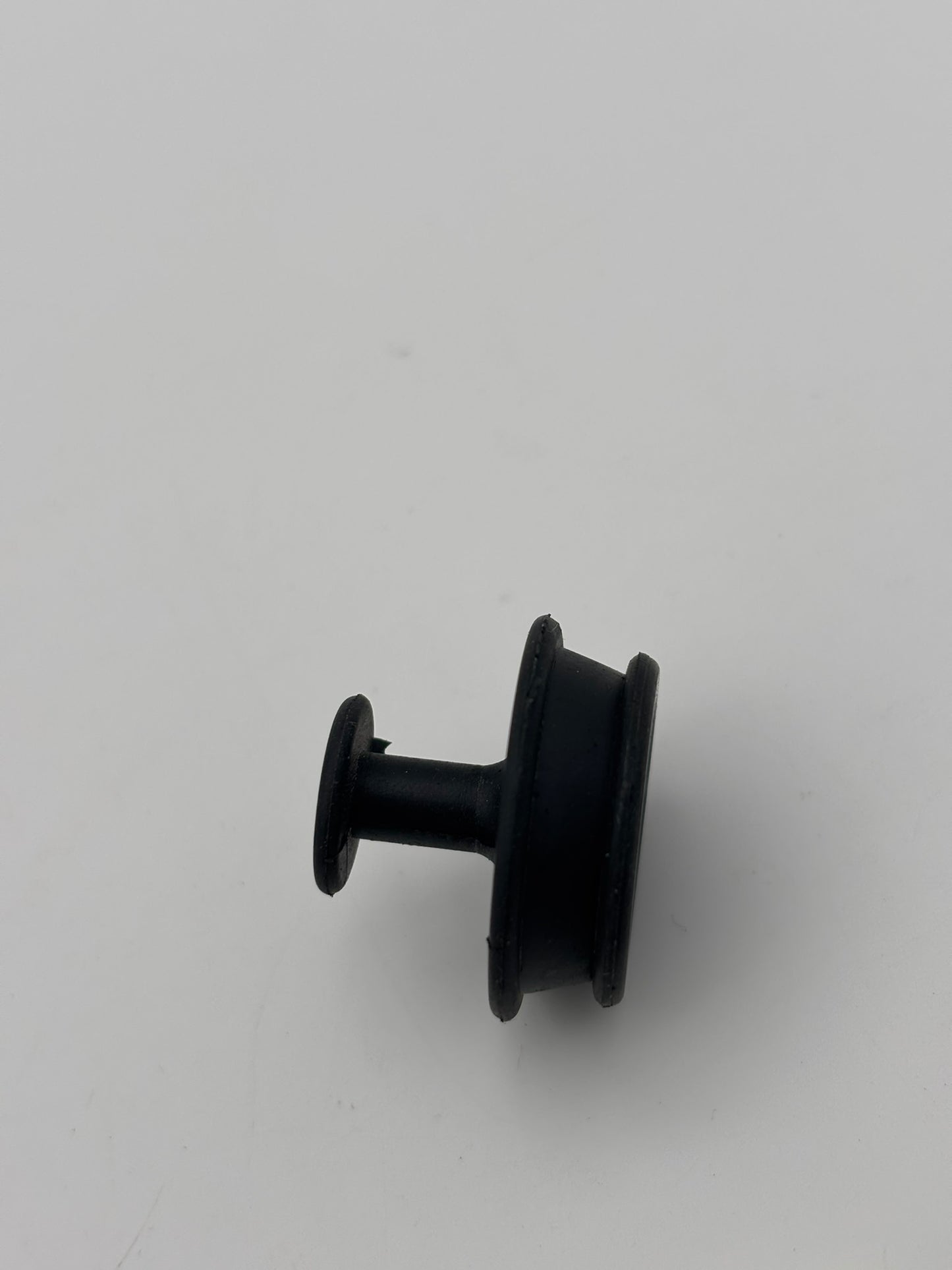 YAMAHA CAP 2HR-25188-00-00 Y106