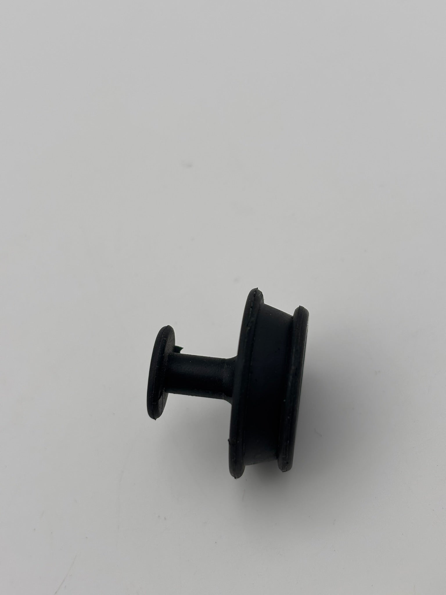 YAMAHA CAP 2HR-25188-00-00 Y106