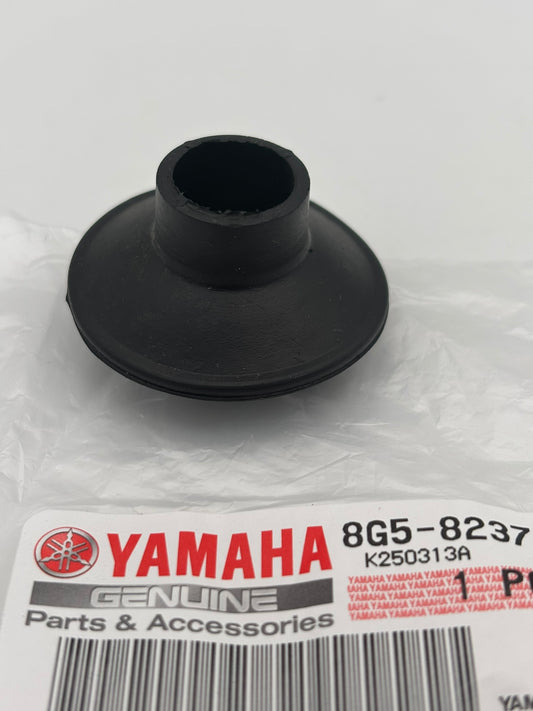 YAMAHA PLUG CAP SEAL 8G5-82372-00-00 Y99
