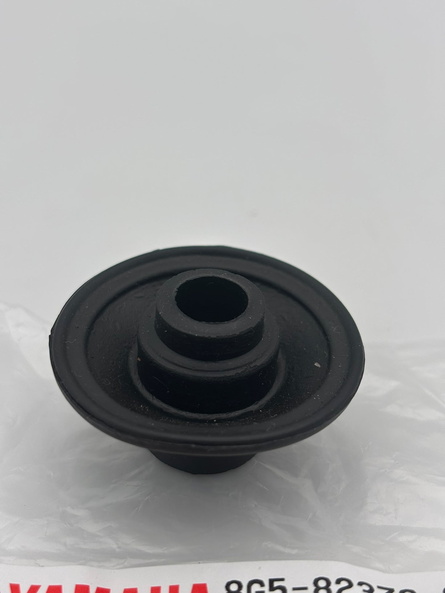 YAMAHA PLUG CAP SEAL 8G5-82372-00-00 Y99