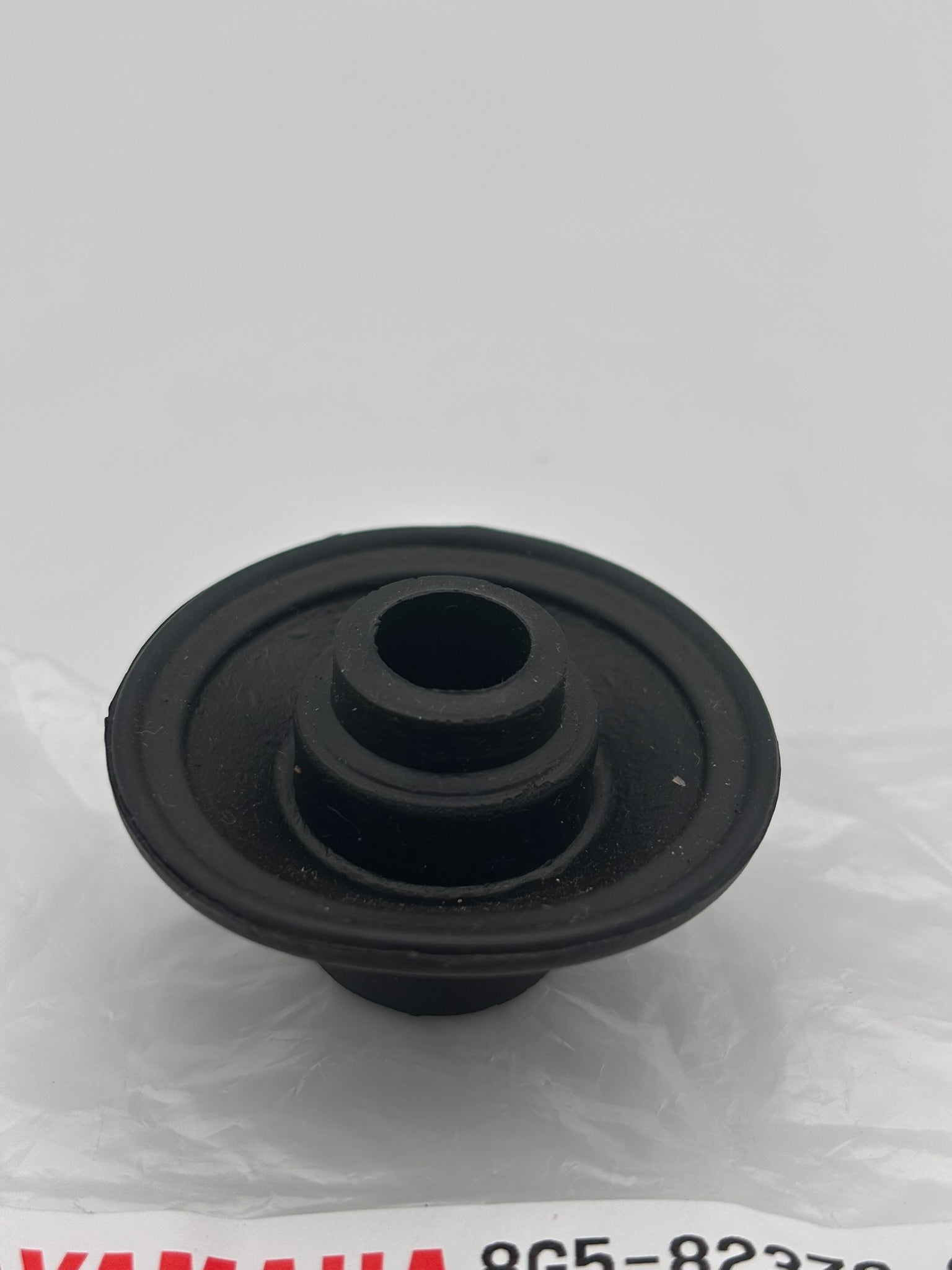 YAMAHA PLUG CAP SEAL 8G5-82372-00-00 Y99