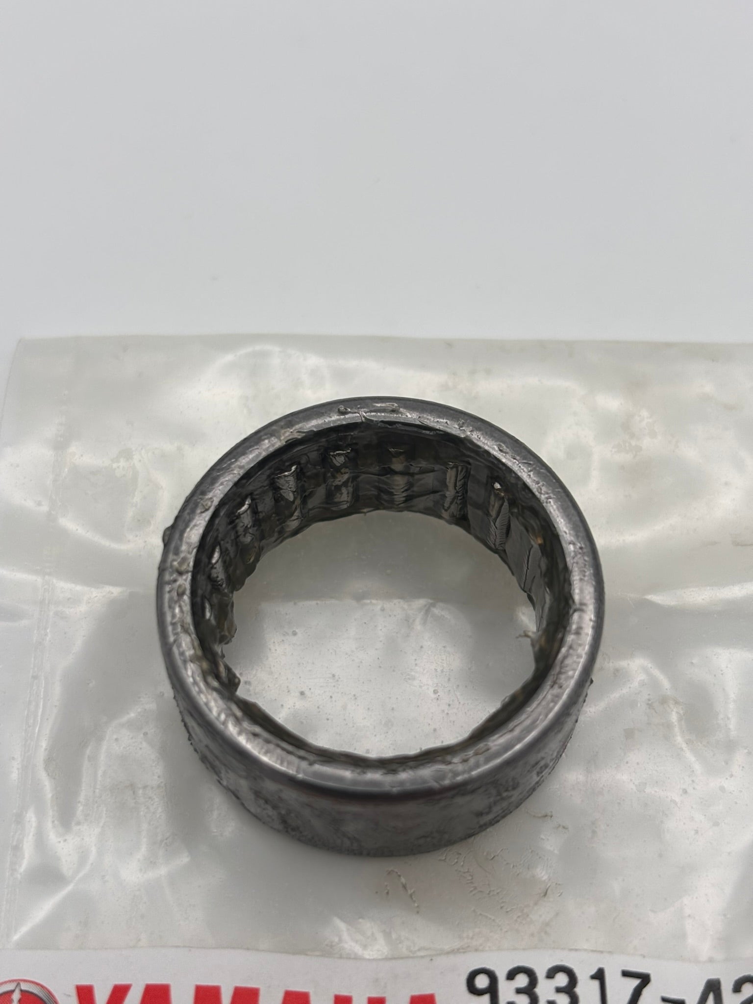 YAMAHA BEARING (SUB 93315-42536-00 ) 93317-425B7-00 Y208
