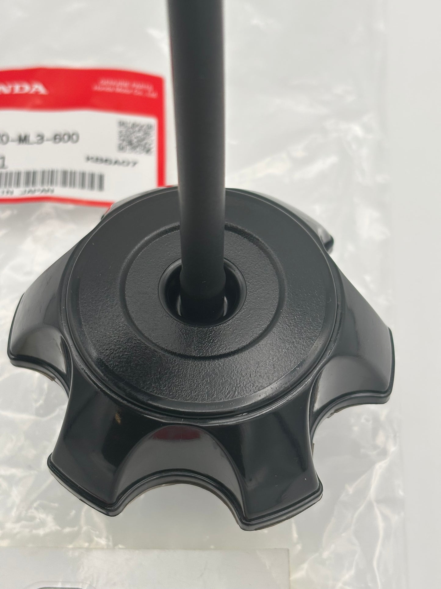 HONDA FUEL TANK CAP ASSY 17620-ML3-600 H137