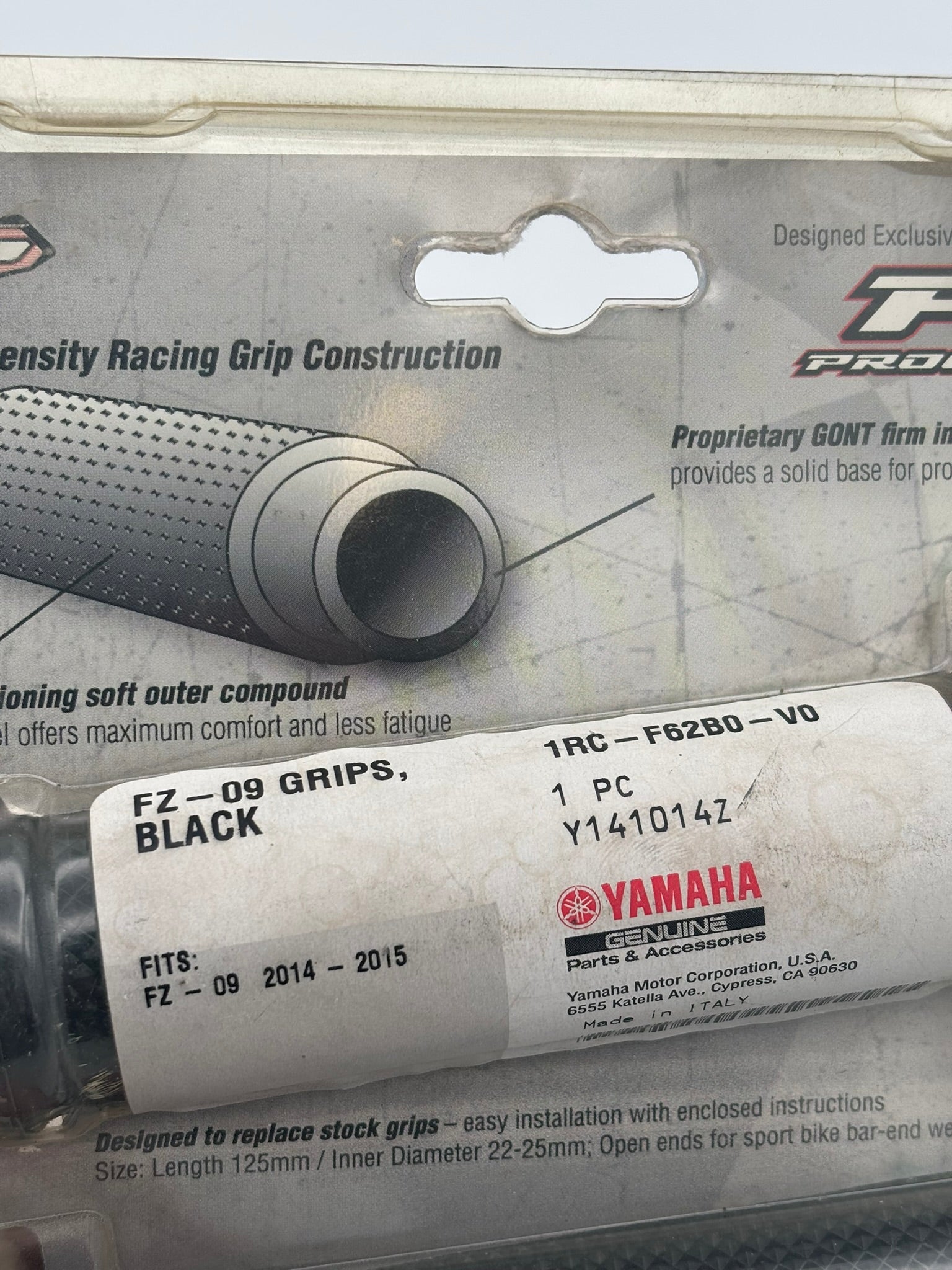 YAMAHA 2014 2015 FZ09 PG GEL GRIP SET 1RC-F62B0-V0-00 Y206