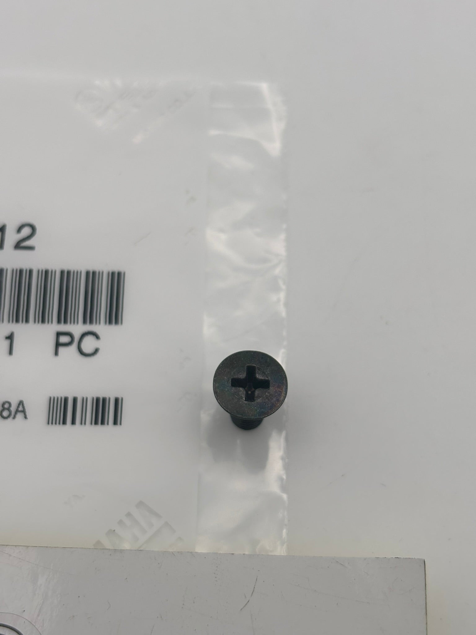 YAMAHA FLAT HEAD SCREW (SUB 98706-05012-00 98701-05012-00 ) 98707-05012-00 Y129