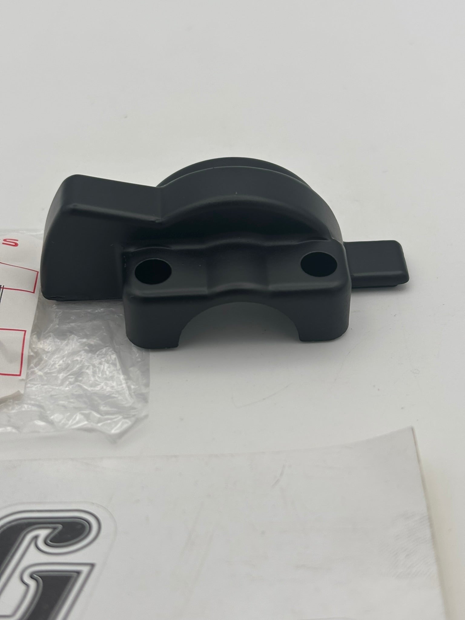 KAWASAKI LOWER THROTTLE CASE 32099-1138 K29