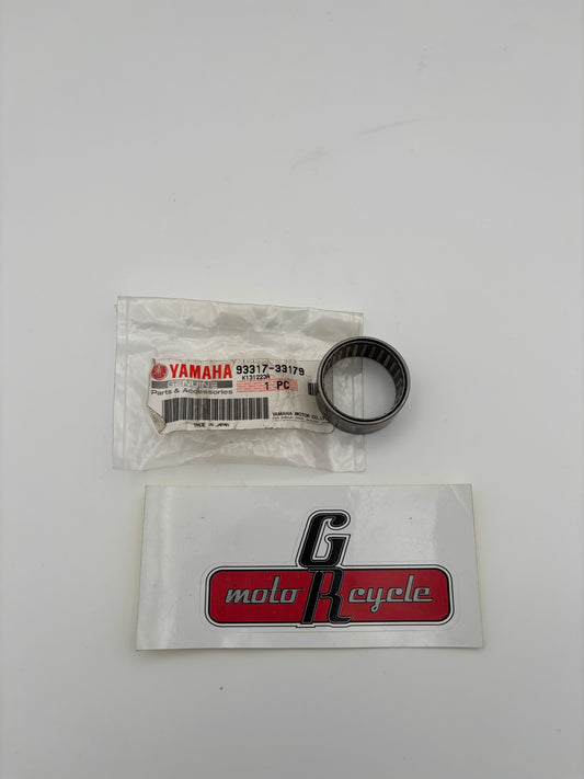YAMAHA CYLINDRICAL BEARING 93317-33179-00 Y208