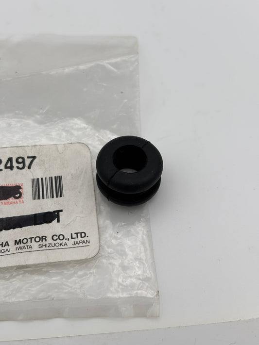 YAMAHA GROMMET (3AA) 90480-12497-00 Y208